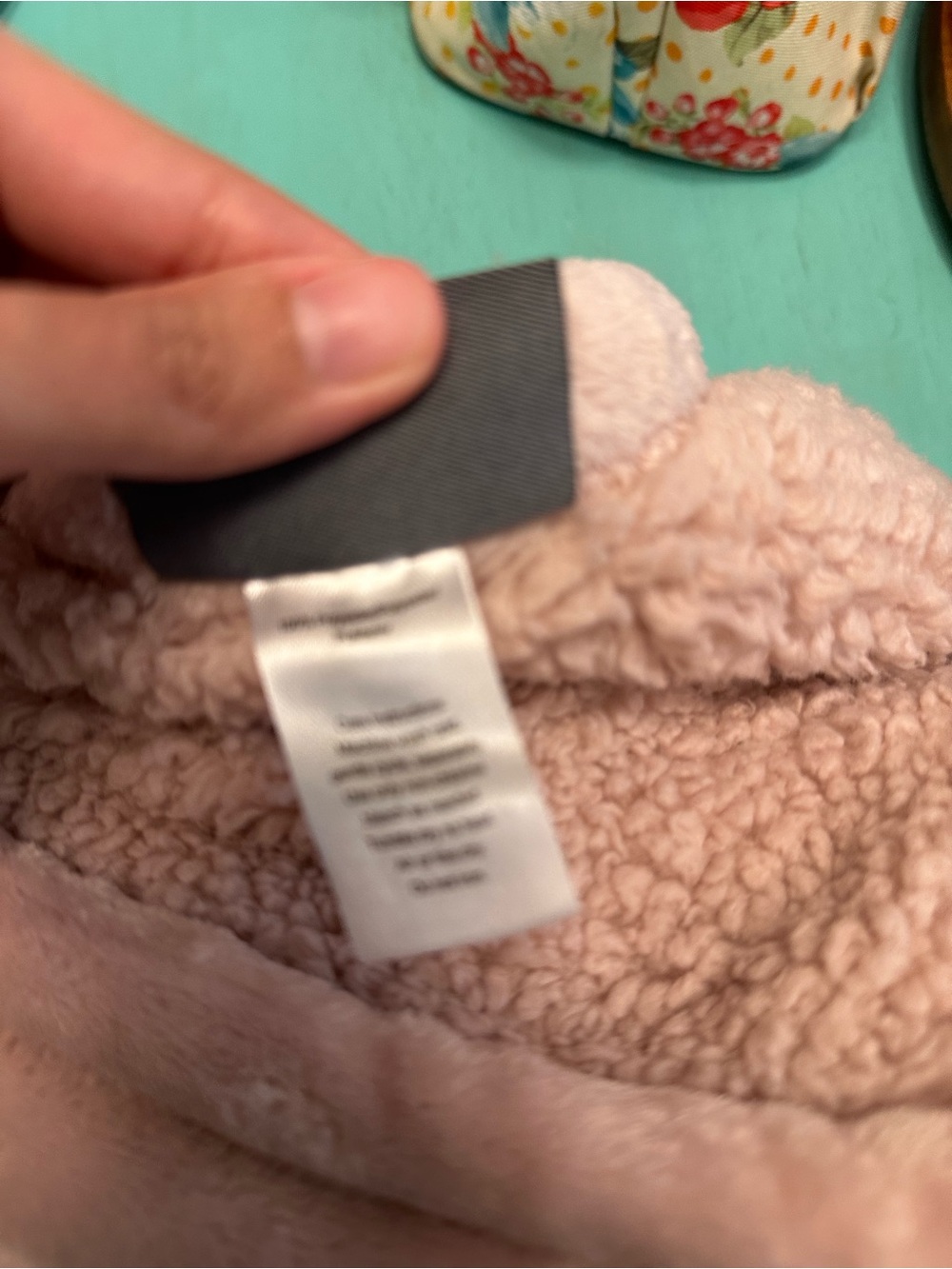 Berkshire Pink Plush Soft Throw Blanket - Picture 3 of 6